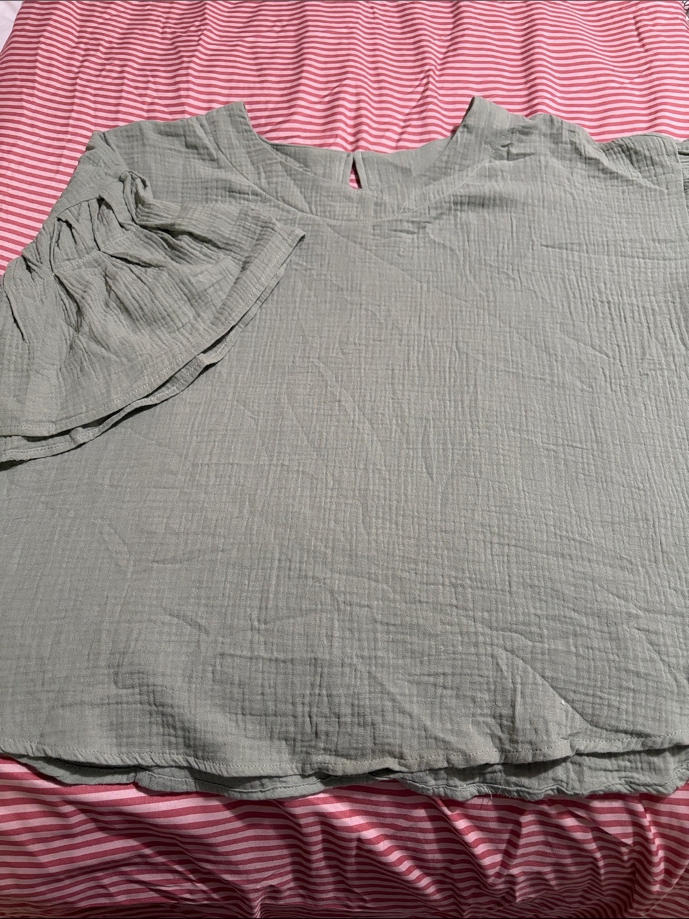 Women's Light Sage Green Ruffle Sleeve Top